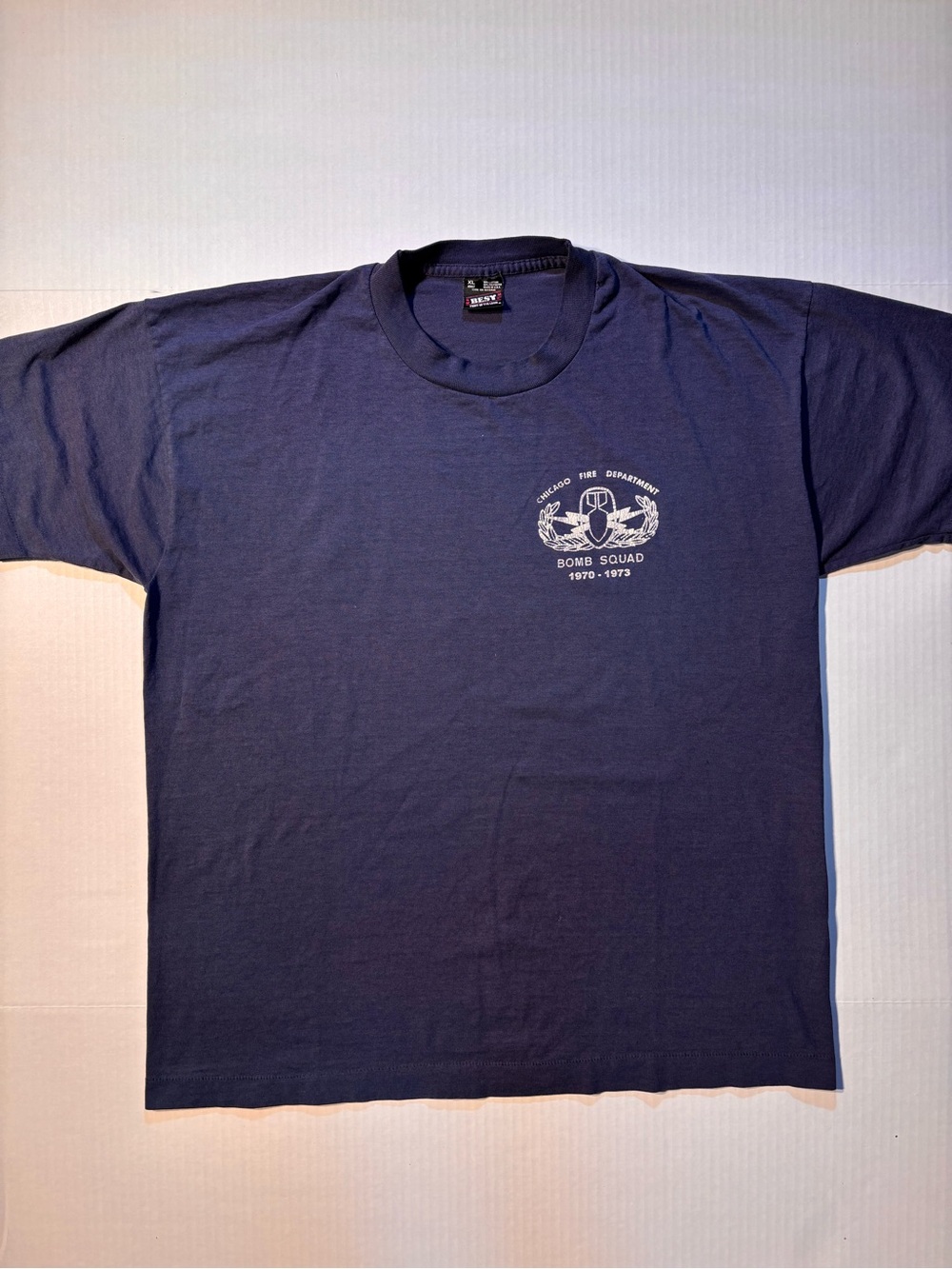 Vtg Chicago Fire Department Firefighter Bomb Squad 90’s USA Double Sided Tshirt